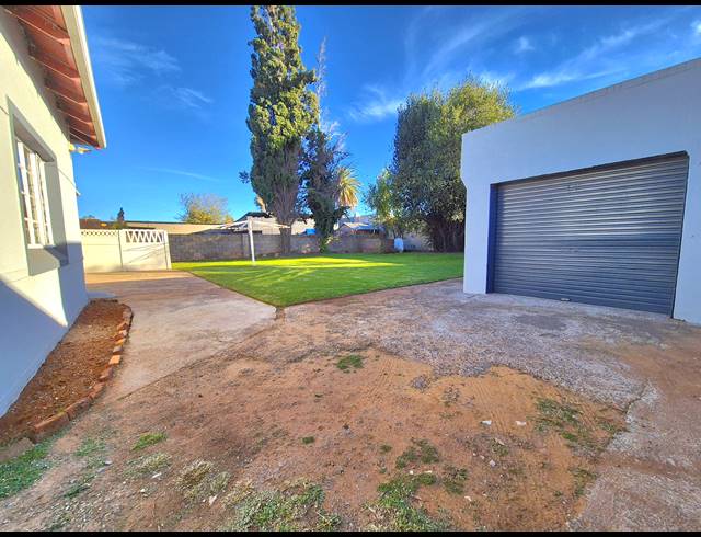 3 BEDROOM HOUSE FOR SALE IN BRENTHURST